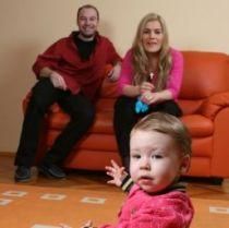 Despre vedete - dumnezeu s-o ajute sa treaca cu bine peste - Good News