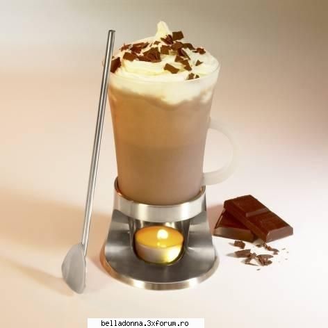 Poftiti la cafeluta... - Si din partea mea o cafeluta dar rece frappe. Ce - Cufarul cu subiecte
